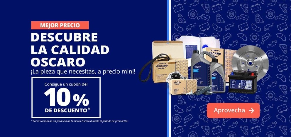 Anuncio promocional de la marca Oscaro. Oferta de un 10 % en vale de compra en una selección de productos. Imagen con piezas y consumibles para automóvil, como frenos, batería, aceite y filtros. Botón «Aprovechar oferta».
