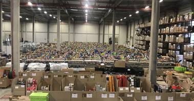 Oscaro plébiscité par ses clients, affiche ses ambitions un an après son rachat par le groupe PHE