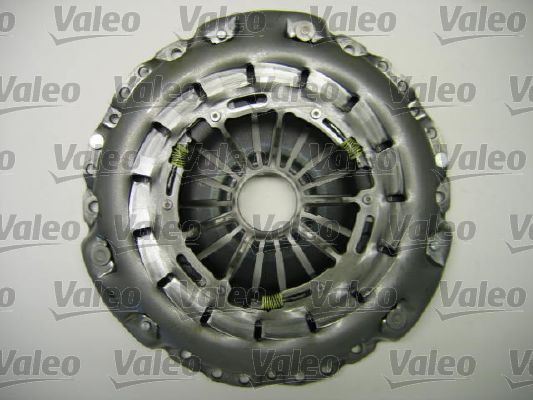 Kit d'embrayage VALEO 826766