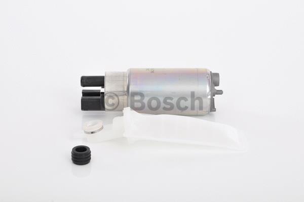 Pompe à carburant (Pompe à gasoil) BOSCH 0 986 580 822