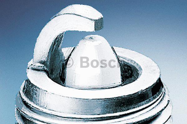 Bougie d'allumage BOSCH ref. 0 242 235 535