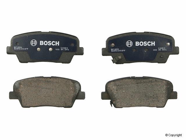 Jeu de 4 plaquettes de frein BOSCH 0 986 494 376