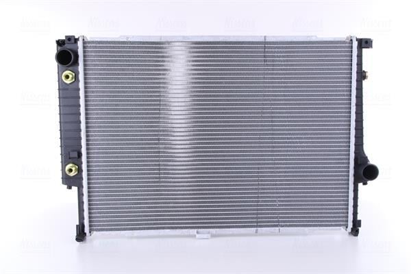Radiador motor NISSENS 60597A ao melhor preço - Oscaro
