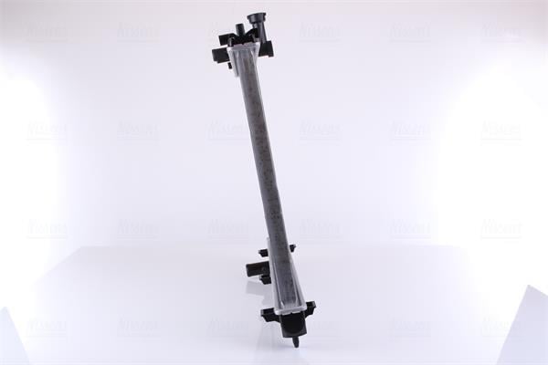 Radiateur moteur (Radiateur de refroidissement) NISSENS 606181