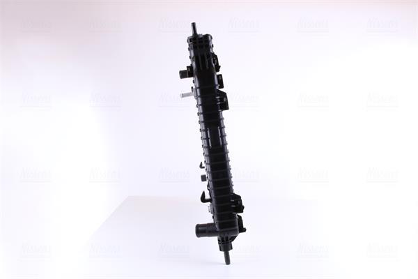 Radiador motor NISSENS 606256