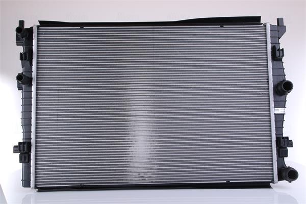 Radiateur moteur (Radiateur de refroidissement) NISSENS ref. 606267