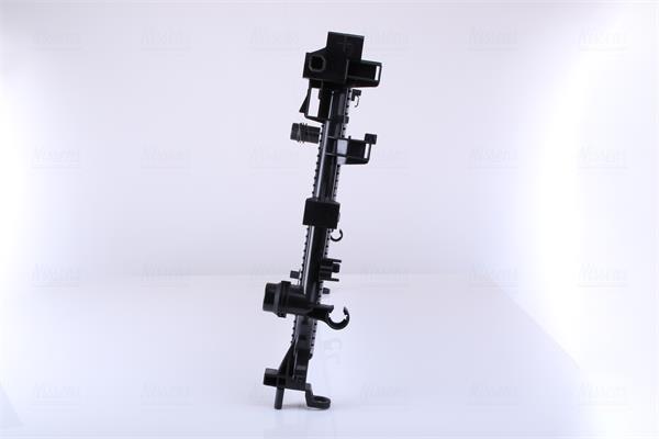Radiador motor NISSENS 606447