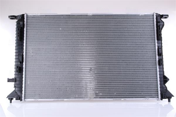 Radiateur moteur (Radiateur de refroidissement) NISSENS 606466
