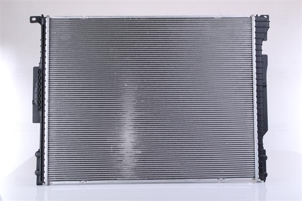 Radiador motor NISSENS 606514