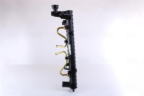 Radiador motor NISSENS 606553