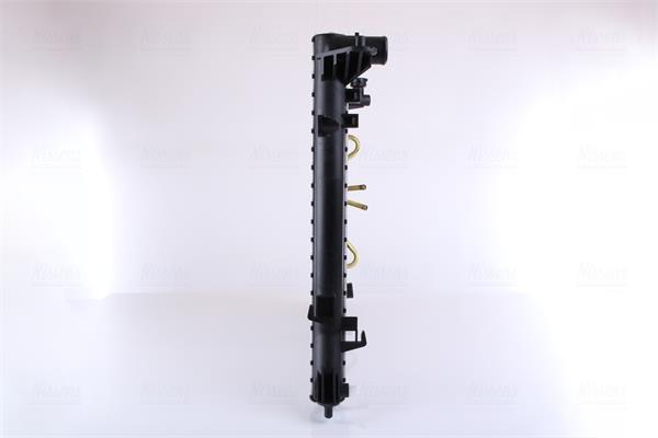 Radiador motor NISSENS 606553