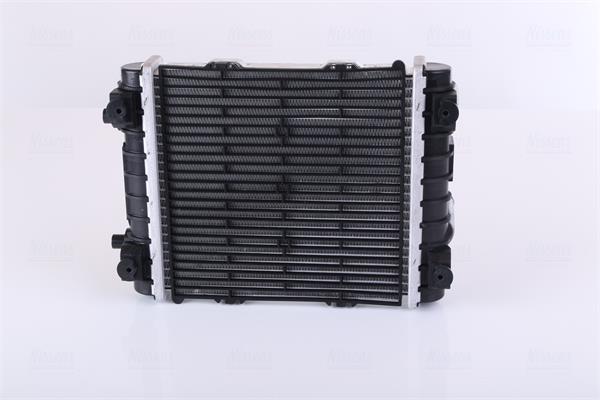 Radiador motor NISSENS 606641