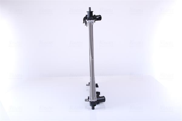 Radiador motor NISSENS 606662