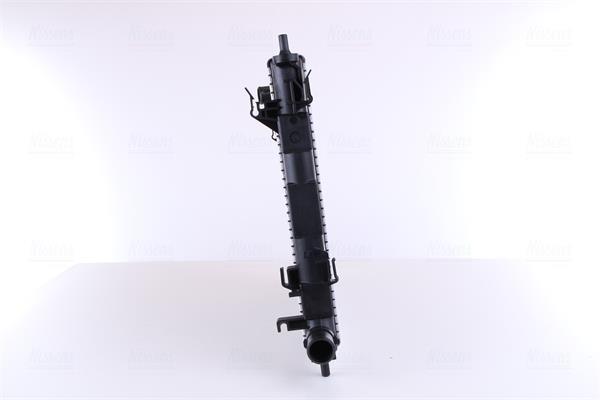 Radiador motor NISSENS 606702