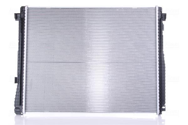 Radiador motor NISSENS 606785