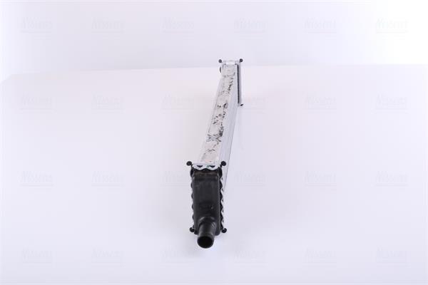 Radiador motor NISSENS ref. 606792