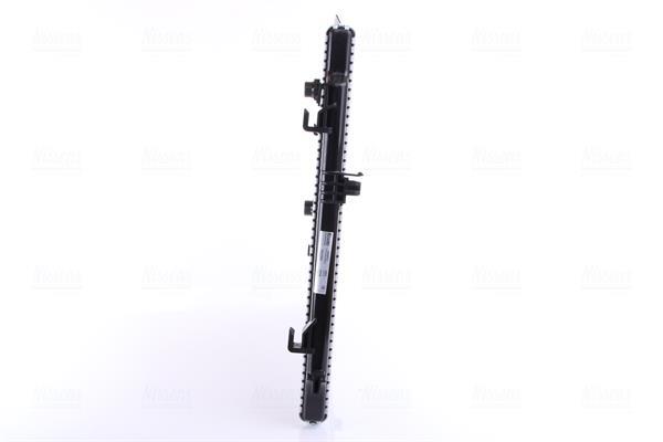 Radiateur moteur (Radiateur de refroidissement) NISSENS ref. 606911