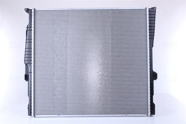 Radiateur moteur (Radiateur de refroidissement) NISSENS 60811