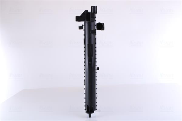 Radiador motor NISSENS ref. 61349A