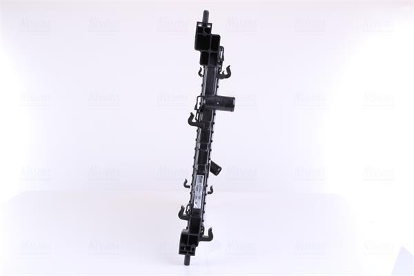 Radiateur moteur (Radiateur de refroidissement) NISSENS 61679