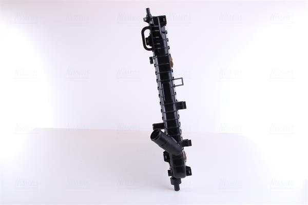 Radiateur moteur (Radiateur de refroidissement) NISSENS 616904