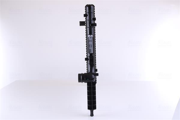Radiador motor NISSENS 61768