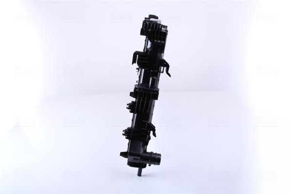 Radiador motor NISSENS 617879