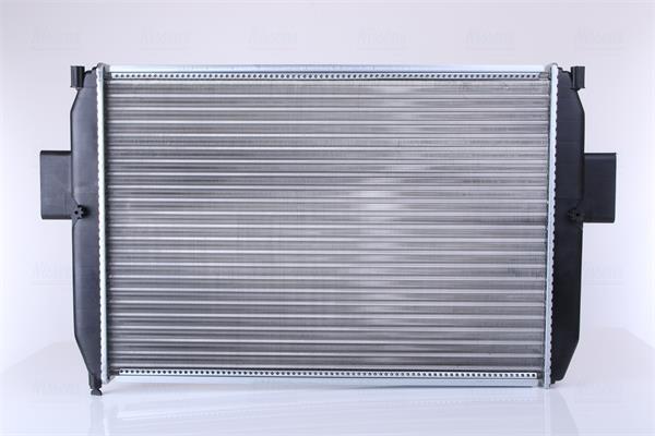 Radiateur moteur (Radiateur de refroidissement) NISSENS 61975