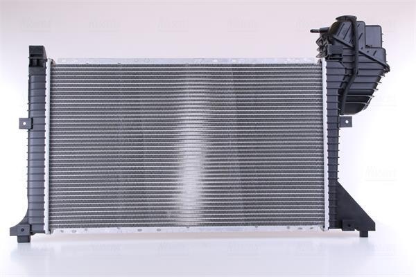 Radiateur moteur (Radiateur de refroidissement) NISSENS ref. 62519A