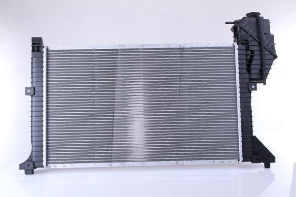Radiador motor NISSENS ref. 62685A