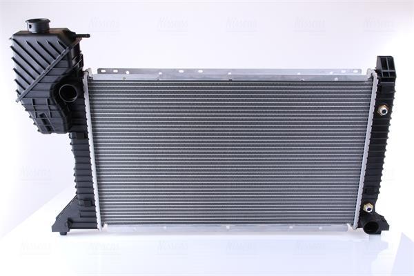 Radiateur moteur (Radiateur de refroidissement) NISSENS 62686A