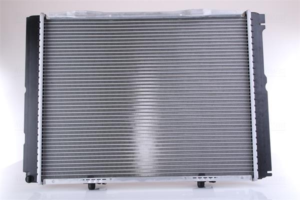 Radiador motor NISSENS 62732A