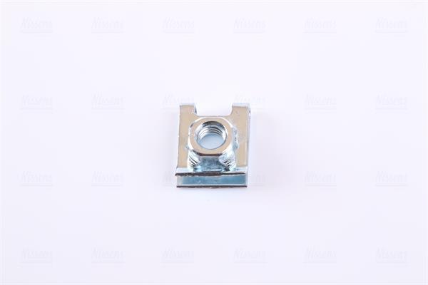 Radiateur moteur (Radiateur de refroidissement) NISSENS 62750A