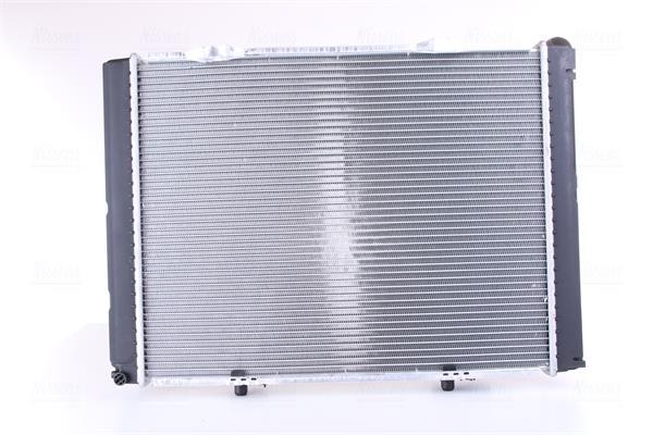 Radiador motor NISSENS ref. 62766A