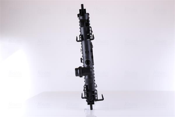 Radiateur moteur (Radiateur de refroidissement) NISSENS ref. 630728