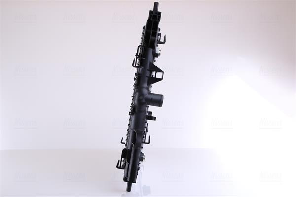 Radiateur moteur (Radiateur de refroidissement) NISSENS ref. 630728
