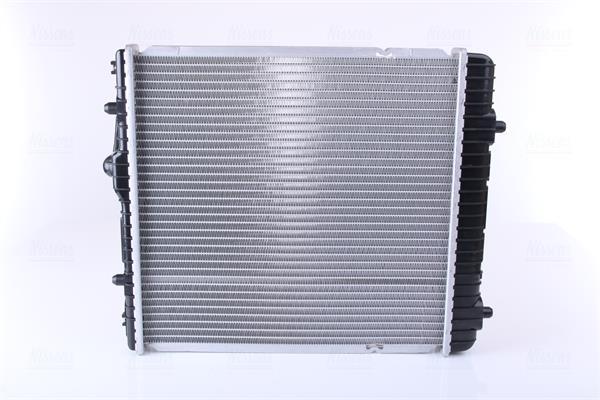 Radiador motor NISSENS 630738