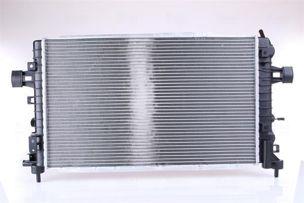 Radiateur moteur (Radiateur de refroidissement) NISSENS 63121