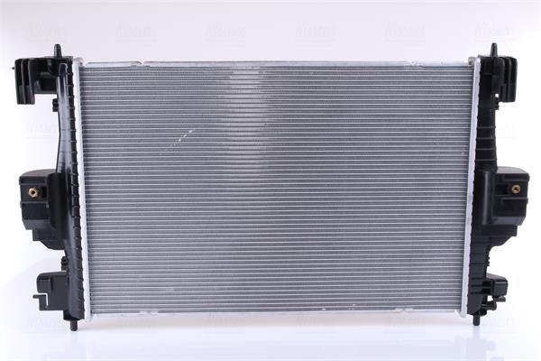 Radiador motor NISSENS 636012
