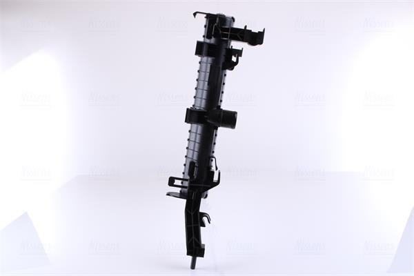 Radiateur moteur (Radiateur de refroidissement) NISSENS 637603