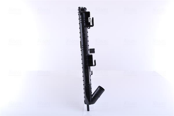 Radiateur moteur (Radiateur de refroidissement) NISSENS 637609