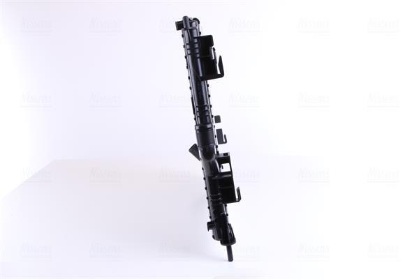 Radiateur moteur (Radiateur de refroidissement) NISSENS 637612