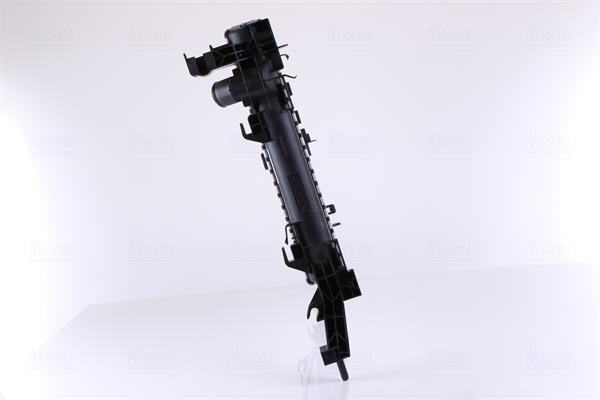 Radiador motor NISSENS 637619