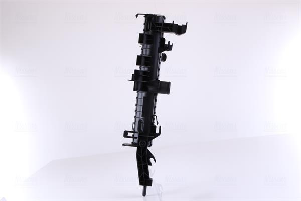 Radiador motor NISSENS 637619