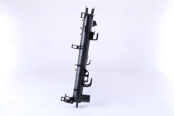 Radiateur moteur (Radiateur de refroidissement) NISSENS ref. 637624