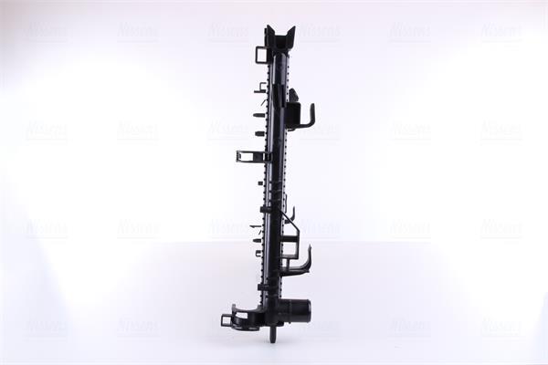 Radiateur moteur (Radiateur de refroidissement) NISSENS 637627