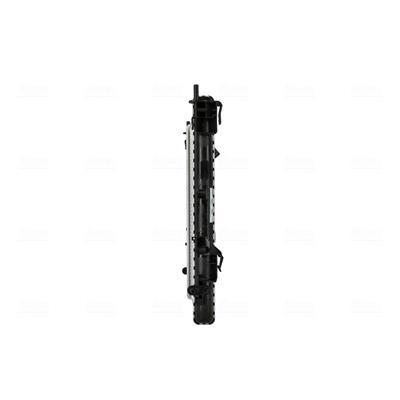 Radiador motor NISSENS 637629