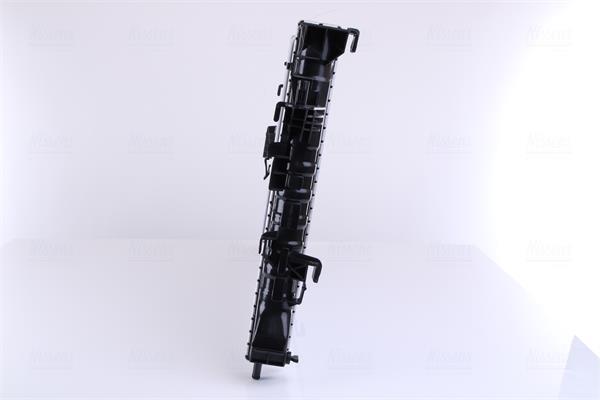 Radiateur moteur (Radiateur de refroidissement) NISSENS 637642