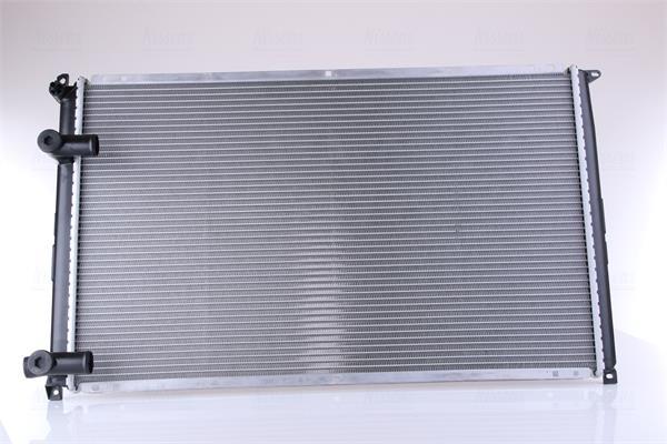 Radiador motor NISSENS ref. 63935A