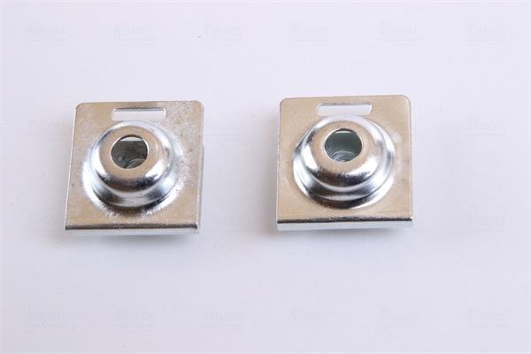 Radiateur moteur (Radiateur de refroidissement) NISSENS 64079